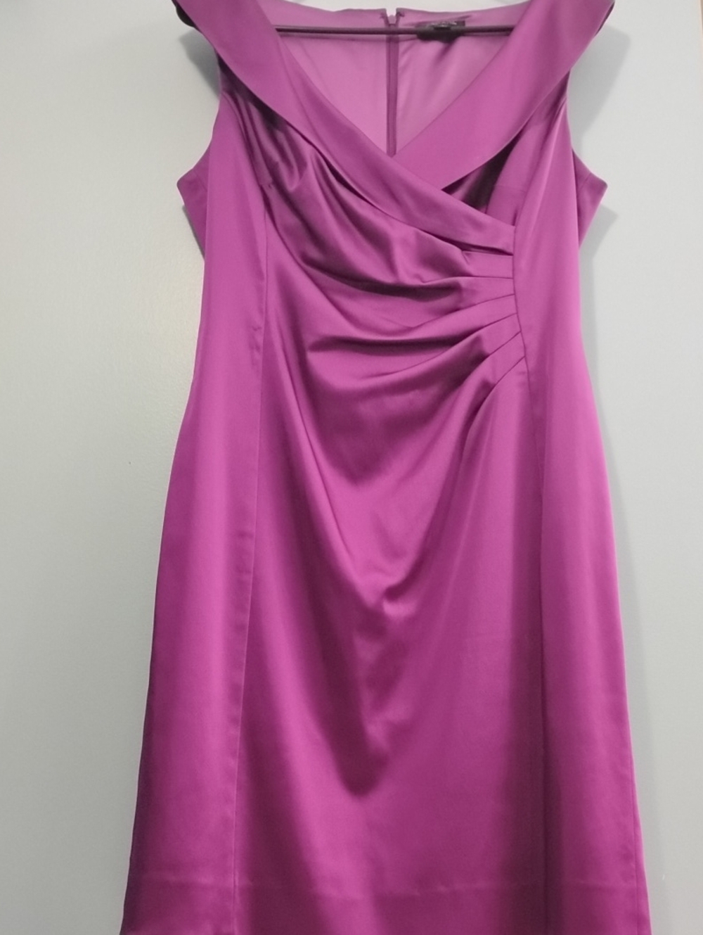 Tahari Sleeveless Satin Midi Dress in Magenta with Draped Bodice Size 10